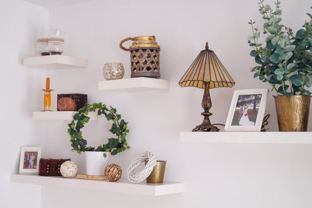 Are Floating Shelves In Style