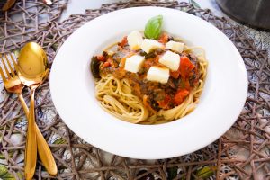 spaghetti, noodle dish, healtyh dish, vegetarian meal, vegetarian, pasta, italian, dinner, lunch, easy food idea, delicious recipe idea