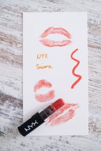 lipsticks, lipstick addict, orange lipsticks, orange shades, color your lips, orange lippies, beauty, beauty review, summer beauty