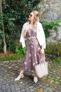 fall fashion, dresslover, midi dress, transitioning into fall, fashion blogger, Madame Schischi, H&M, pre-fall