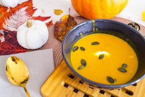 pumpkin soup, pumpkin season, fall season, fall recipes, easy recipes, spicy dishes,