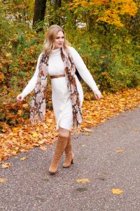 knit dress, off-white, fall style, autumn fashion, fall, brown and white, suede boots, Michael Kors, fall leaves, soft waves