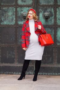 plaid, plaid blazer jacket, christmas tartan, christmas style, office style, christmas party look, christmas red, bumpstyle, maternity style, 