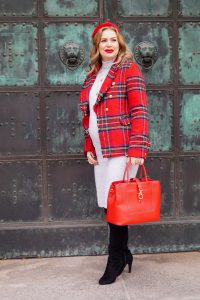 plaid, plaid blazer jacket, christmas tartan, christmas style, office style, christmas party look, christmas red, bumpstyle, maternity style, 
