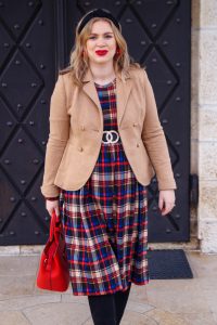 plaid, holiday style, business look, red for christmas, christmas time, dress the bump, maternity style, working girl, office look, fashionblogger, styleblogger, fashion, Madame Schischi