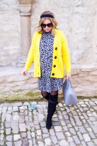fashionblogger, fashion, styleblogger, leopard print, maternity style, dress the bump, pregnancy style, bright colors, fashion blog, Madame Schischi