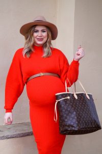 fashionblogger, fashion, maternity style, pregnancy style, dress the bump, red, favorite color Luis Vuitton Neverfull, belted dress, mom to be, style blogger