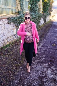 fashionblogger, fashion, styleblogger, pink, flower print, pink for spring, how to style, what to wear, spring fashion, spring, warmer weather wear