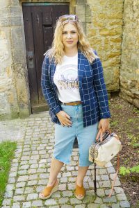 fashionblogger, fashion, business casual, band t-shirt, how to style a band tee, what to wear, coach handbag, van halen band shirt, denim style, instyle, ralph lauren