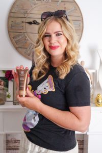 beauty review, vita liberata, self tanning alternative, get your tan on, summer style, beauty, beauty products, lace skirt, summer beauty procuts, summer