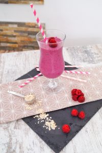 berry smoothie, smoothie recipe, fruit smoothie, easy recipe, food, food friday, food and drinks