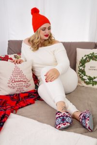 loungewear, pandemic fashion, home style, christmas, christmas fashion, cozy at home, mad for plaid, cozy, comfortable loungewear, staying at home, fall time, christmas, red x white, christmas decor