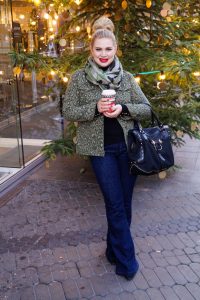 fashionblogger, fashion, winter fashion, winter style, casual style, mom style, ootd, what I wear, how to style, denim jacket, leopard print, holiday style, holiday cup, starbucks, bootcut denim