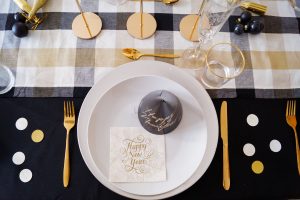 , black and gold, NYE table decor, glitter backdrop, counting down, the new year, 2021