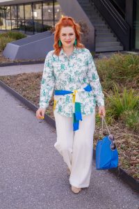 fashion, spring, spring style, fashion blogger, style inpo, wide leg pants, red hair, red head, all white style, white on white, chinoise pattern, womans style, affordable fashion