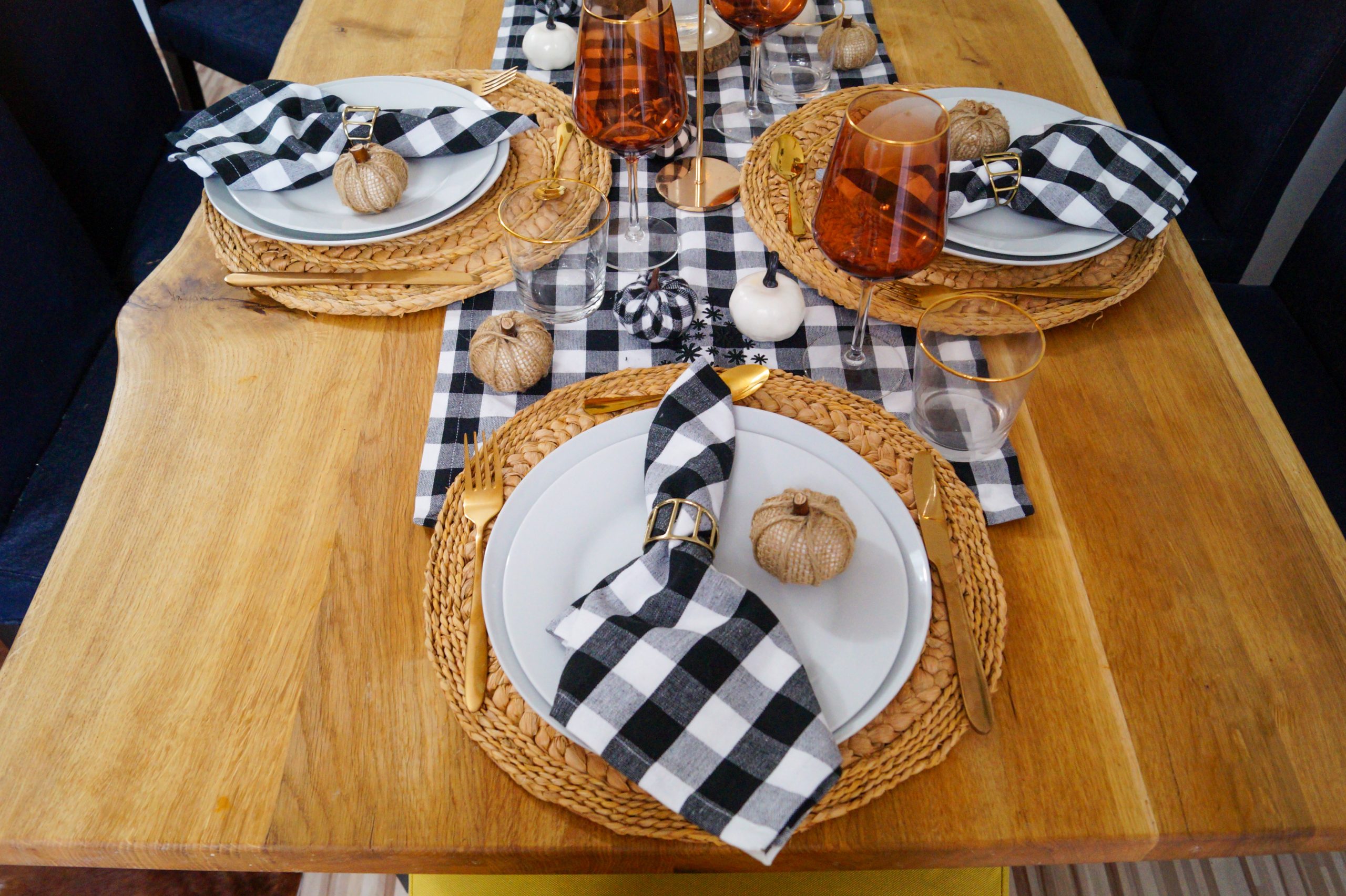 Neutral Thanksgiving Table Decor - black, white and cream... - Madame ...