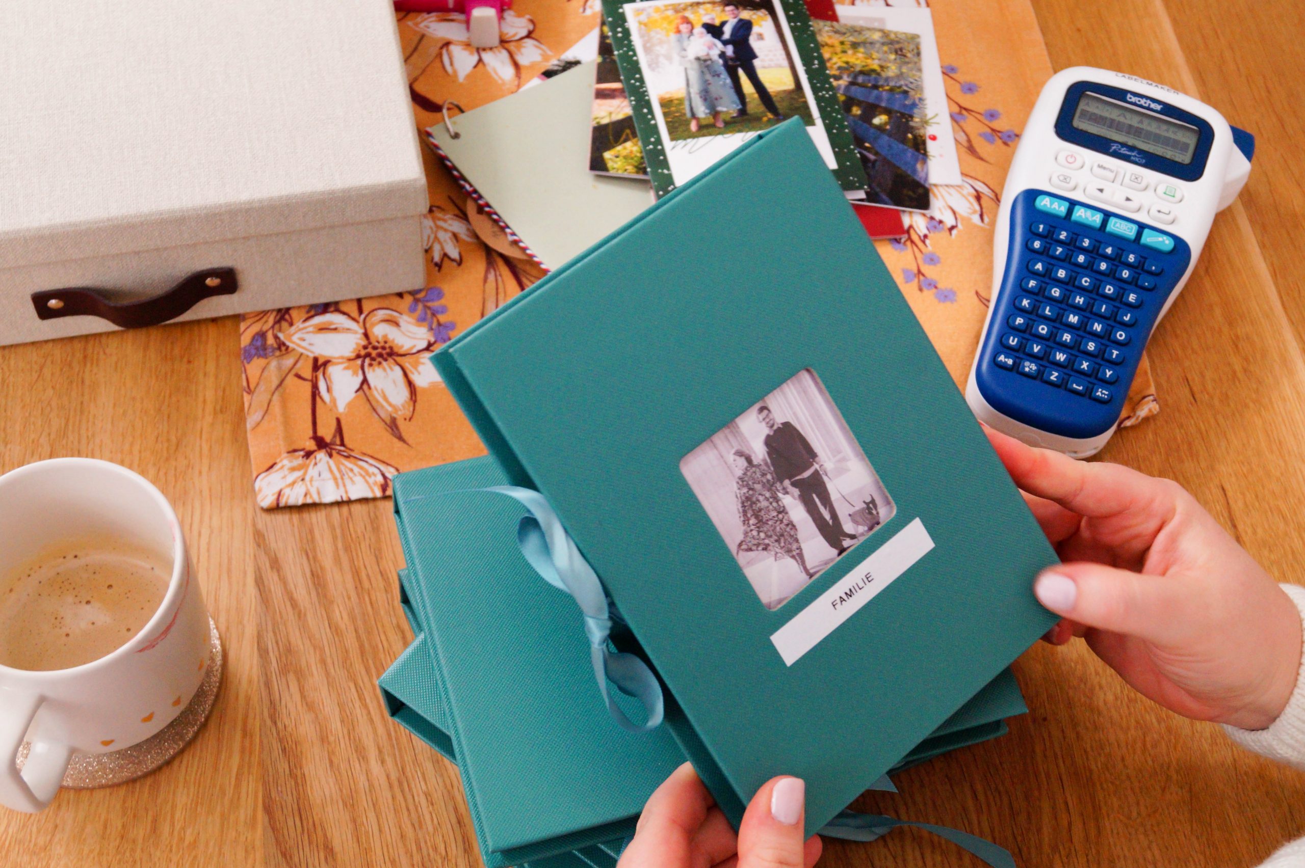 How to store (Christmas) Cards and Photos... Madame Schischi